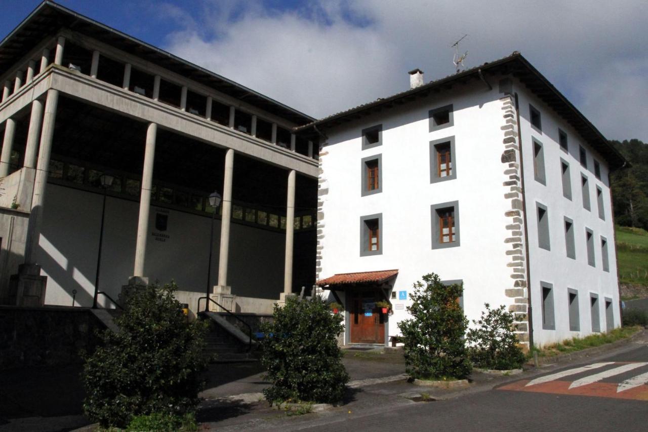 Albergue Ambiental De Beizama - Beizamako Aterpetxea ภายนอก รูปภาพ